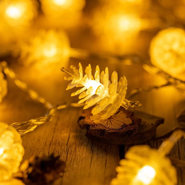 Home Decor LED Warm Pinecone Lamp